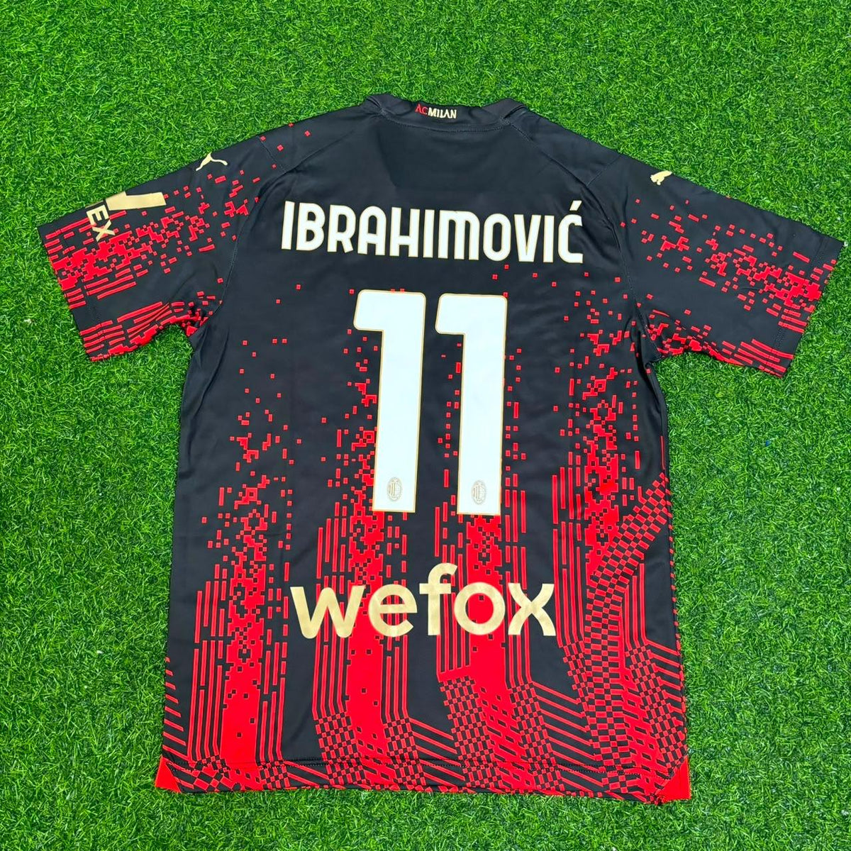 Zlatan Ibrahimovic Ac Milan 2022/2023 Season Third Retro Jersey – Back View