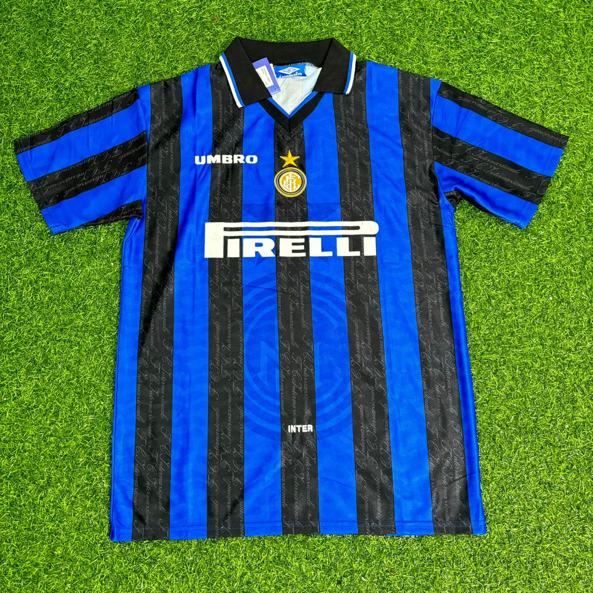 Diego Forlan Inter Home Retro Football Jersey – Front View