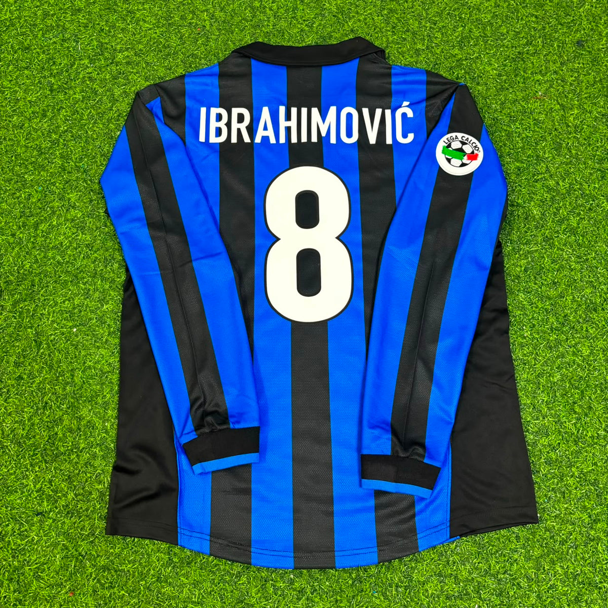 Zlatan Ibrahimovic - Inter Retro Jersey – Back View
