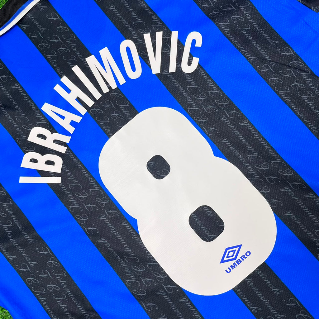Zlatan Ibrahimović Inter Retro Kit Jersey – Detailed View