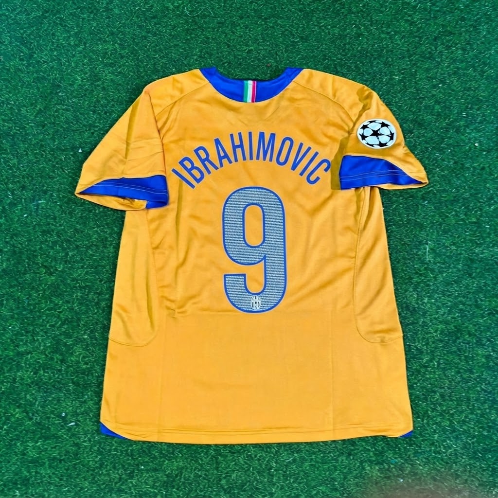 Zlatan Ibrahimovic #9 Juventus Yellow Third Retro Football Jersey – Back View