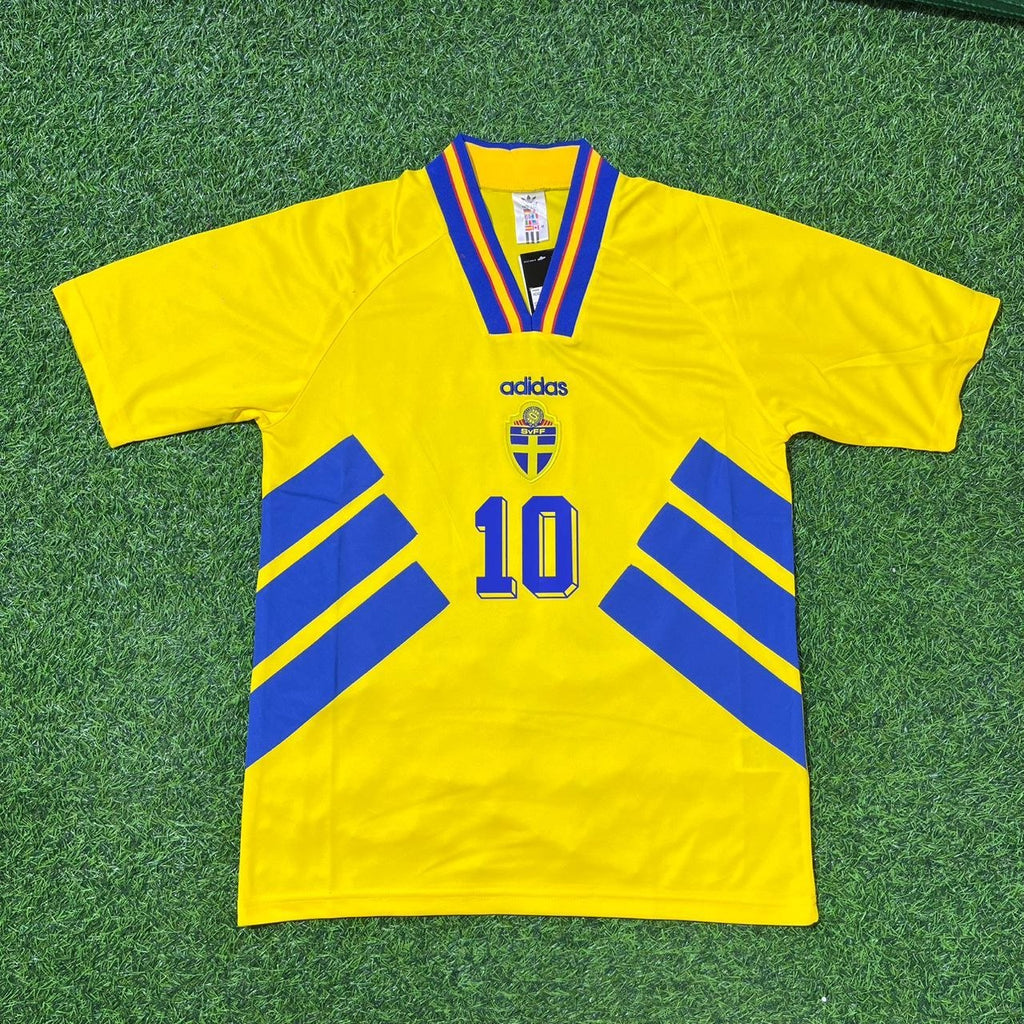 Zlatan Ibrahimovic Sweden Retro Football Jersey Collection – Front View